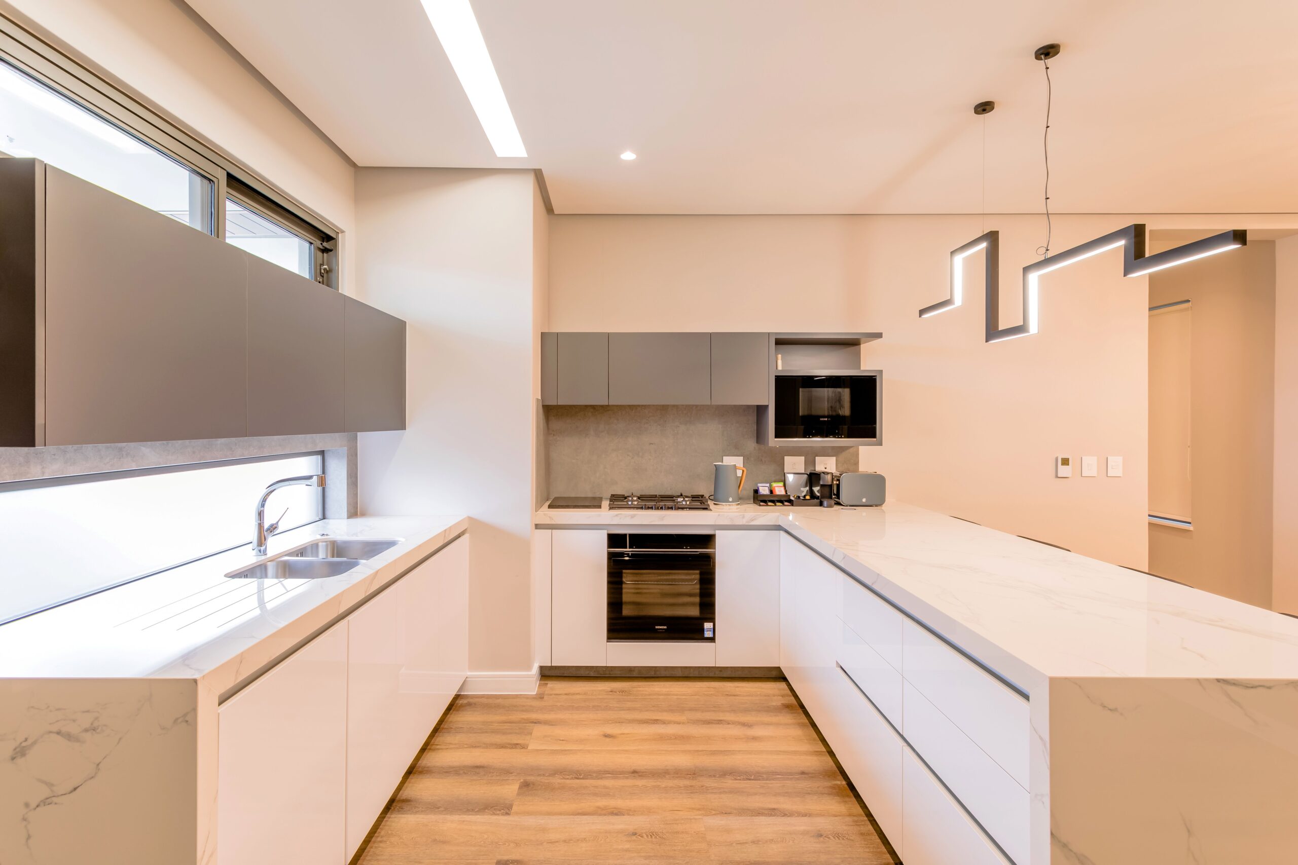 Executive 3-bedroom apartment